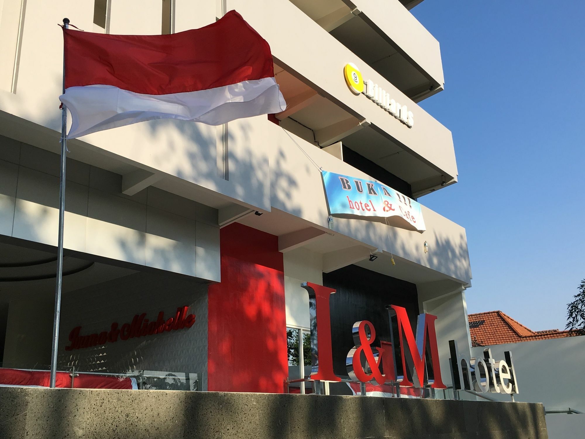 סוראבאיה I&M Hotel מראה חיצוני תמונה